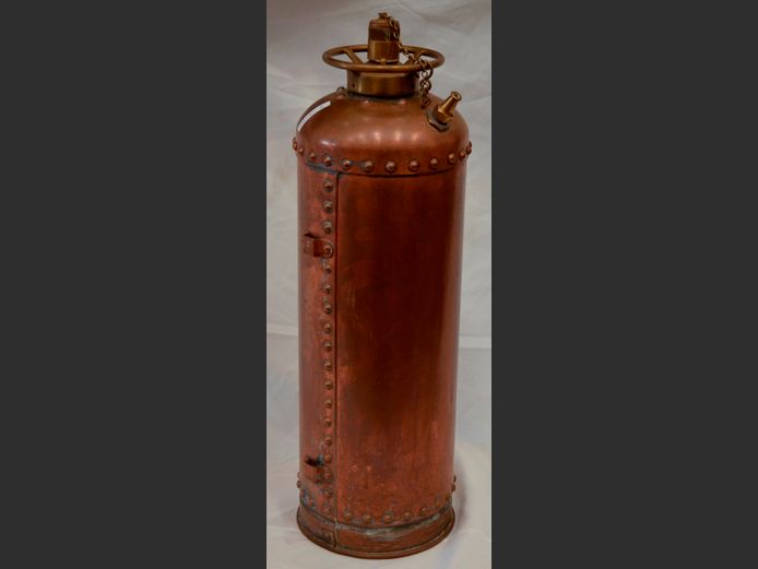 ANTIQUE COPPER FIRE EXTINGUISHER, 60cm High