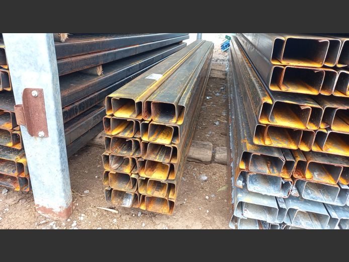 Black lipchannel offcuts 2.2m-2.7m 75mmx50mm 2mm thick