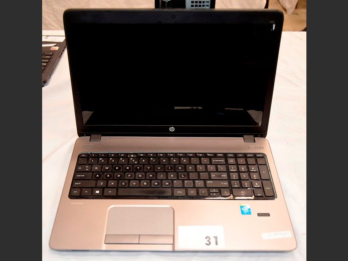 HP LAPTOP [Untested, No charger, Damaged, Key missing to keyboard]