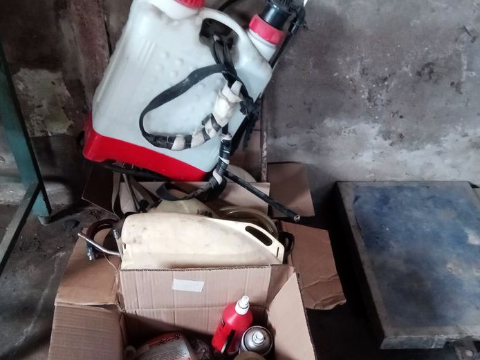 Beeste Toerusting Naalde, Spuite en Dose