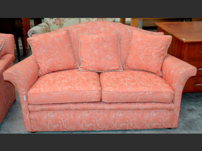 SANDERSON LINEN UPHOLSTERED 2-SEATER COUCH, 155 x 80cm