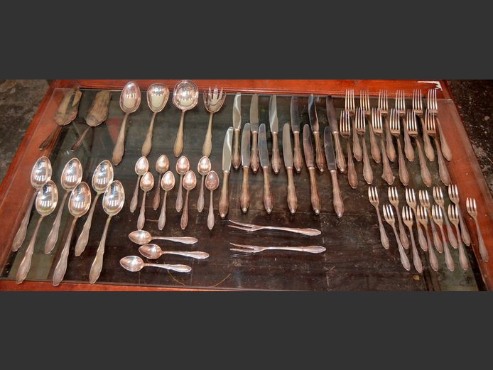 HOMAG ROSTFREI SILVER PLATE KNIVES, FORKS, SPOONS, etc [61 Pieces]