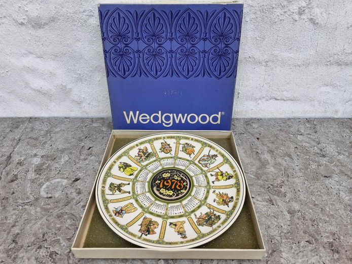 c.1978 Wedgwood 'Samurai' Calendar Collector Plate 