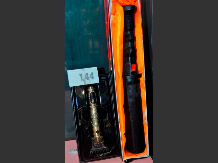 iBRIGHT HAIRCLIPPER WITH CHARGER & SELF DEFENSE FLASHLIGHT [Untested]
