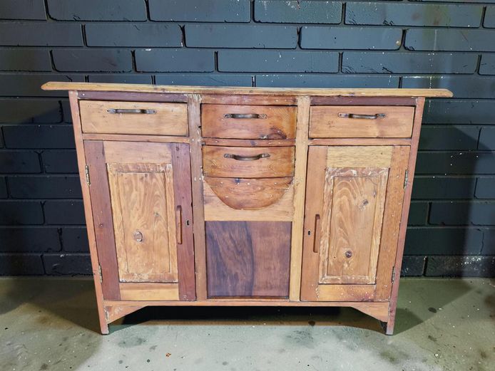 Antique Oregon Sideboard with Bow-Front Drawers