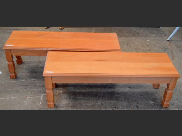 PAIR OAK SMALL BED ENDS, 90 x 31 x 31cm