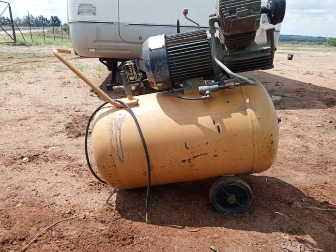 Air Compressor