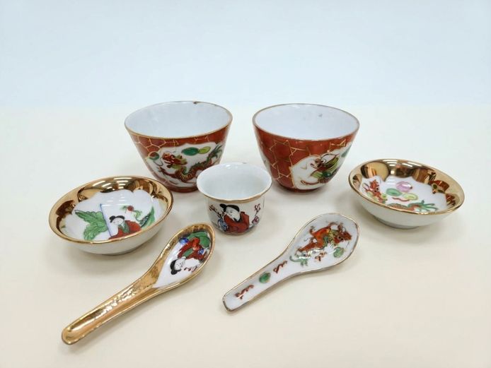 Vintage Japanese Kutani Style Hand-Painted Porcelain Ware
