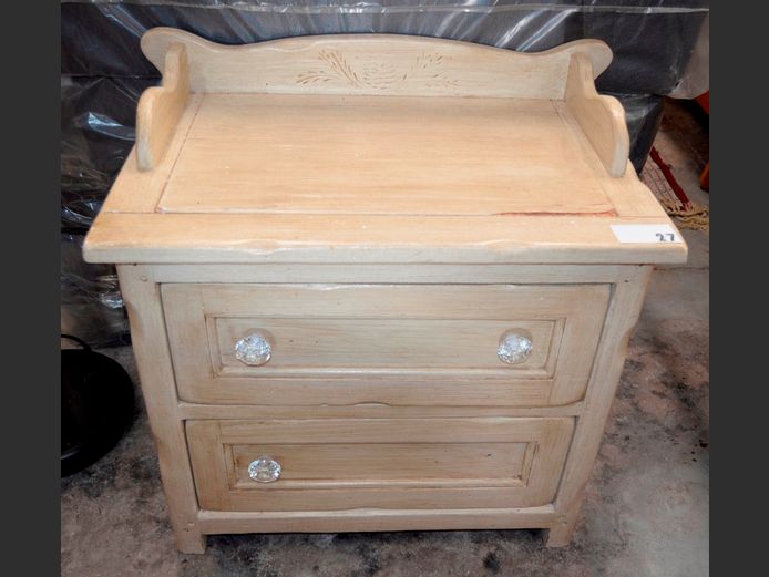 CREAM PAINTED 2-DRAWER BEDSIDE PEDESTAL, 70 x 43 x 65cm [1 knob needed]