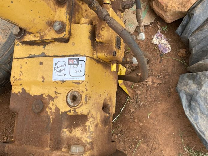 CATAPILLER 385 MAIN HYDROLIC PUMP