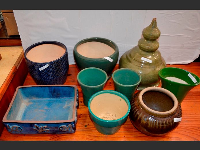 LOT: COLOURED VITRIFIED POTS & VASES