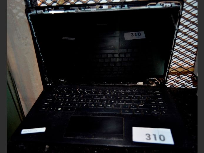 HP 11" LAPTOP [Damaged, untested]
