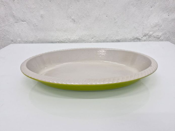 Vintage Le Creuset Cast Iron No. 28 Oval Baking Dish - Lime Green