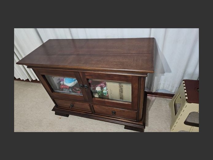 Wooden Cabinet with 2 Doors And 2 Drawers