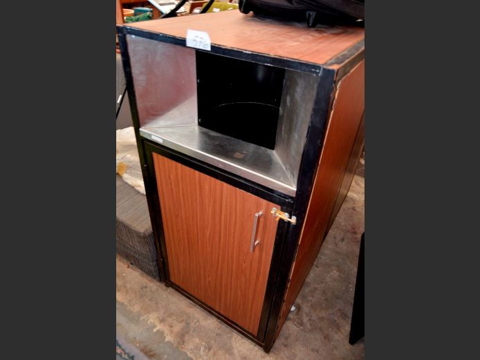LARGE WASTE BIN STATION [Needs attention, No bin inside]