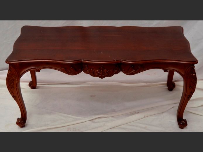 MAHOGANY COFFEE TABLE, 91 x 45 x 41cm [Scuff marks]