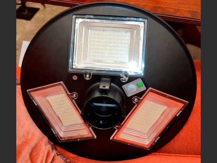 SOLAR GARDEN LIGHT, 42cm Diameter [Untested]