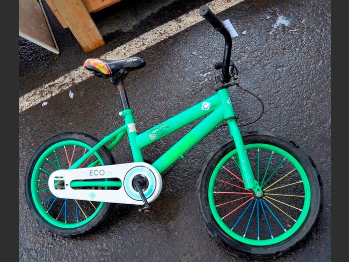 ECO-HA CHILD'S BICYCLE [No pedals]