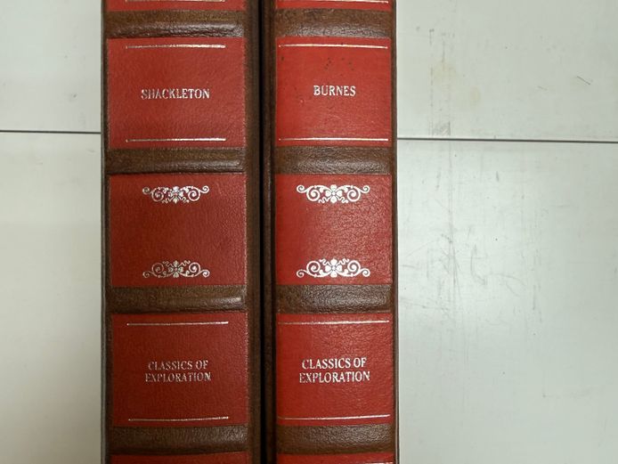 Set of 2 Story Books (Compressed stories) 