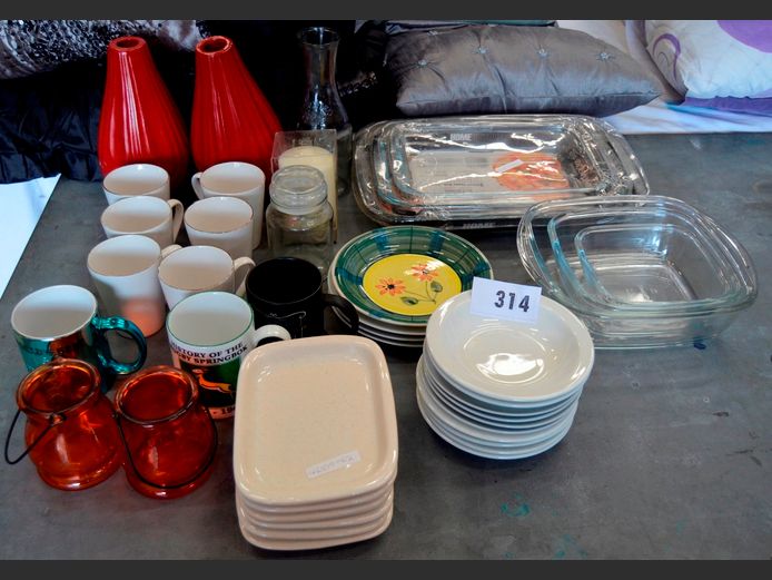 OVEN DISHES, SIDE PLATES, MUGS, VASES, etc