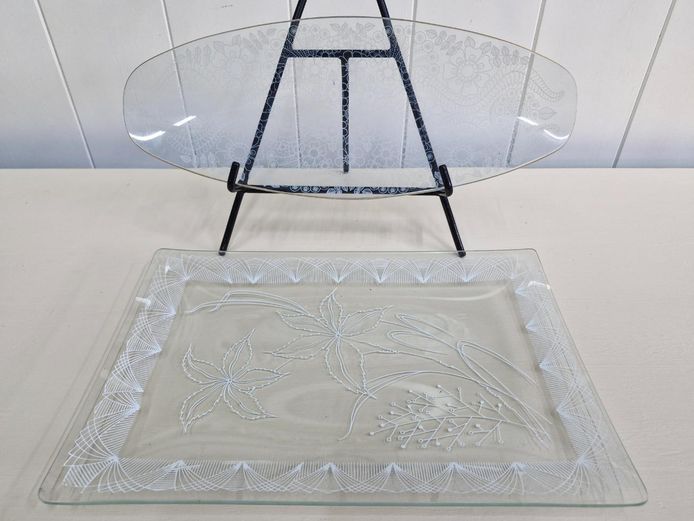 Glass Platters Set of 2 - Etched Floral & Botanical Serving Trays