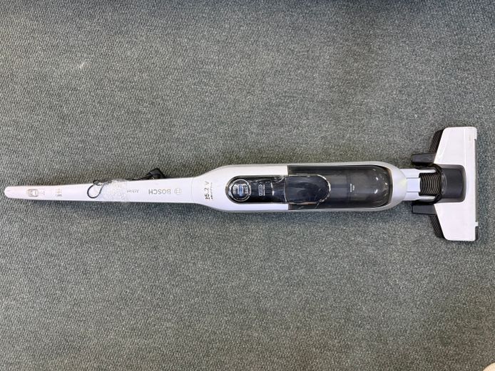 Bosch Cordless Vacuum Machine 