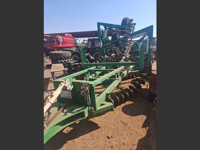 12M KELLY 4012- CL2 (FRONT) + K4 (REAR)