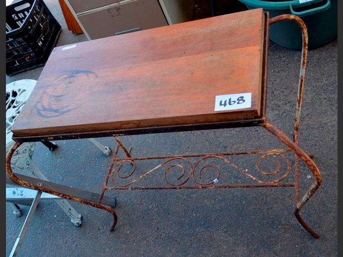 WROUGHT IRON SIDE TABLE WITH BOTTOM SHELF, 77 x 43 x 65cm