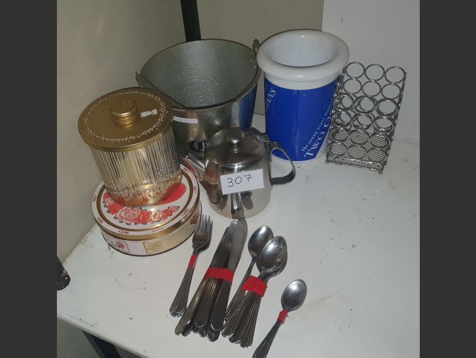 LOT: ICE BUCKET, CUTLERY, COLLECTABLE TINS, etc