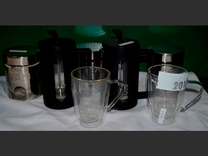 LOT: 2 x BLACK FRENCH PRESSES, PAIR GLASS COFFEE MUGS & STAINLESS STEEL STORAGE CANISTERS