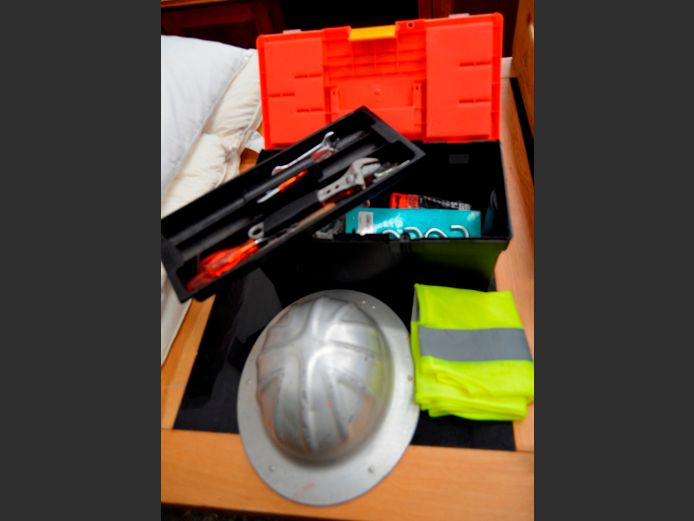 TOOLBOX WITH CONTENTS, ALUMINIUM HARD HAT, etc