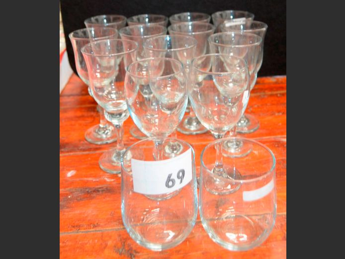 SET OF 11 BAROQUE WINE GLASSES, PAIR TUMBLERS, etc