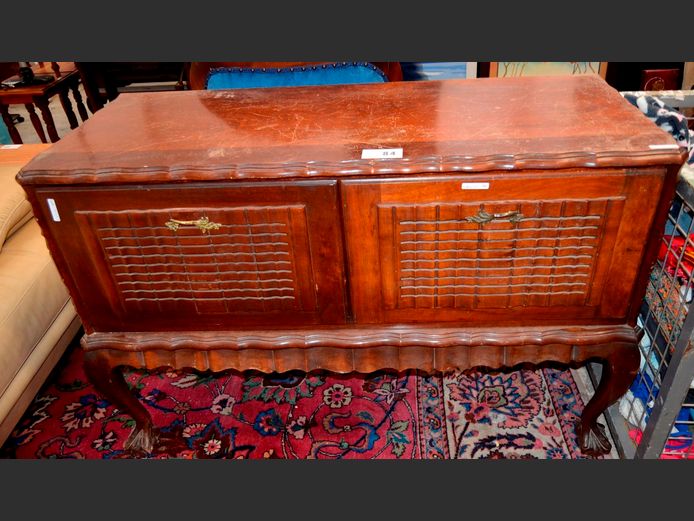 IMBUIA BALL & CLAW 2-DOOR CABINET, 118 x 46 x 80cm [Scuff marks, needs TLC]