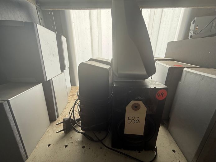 Set of Various Speakers 