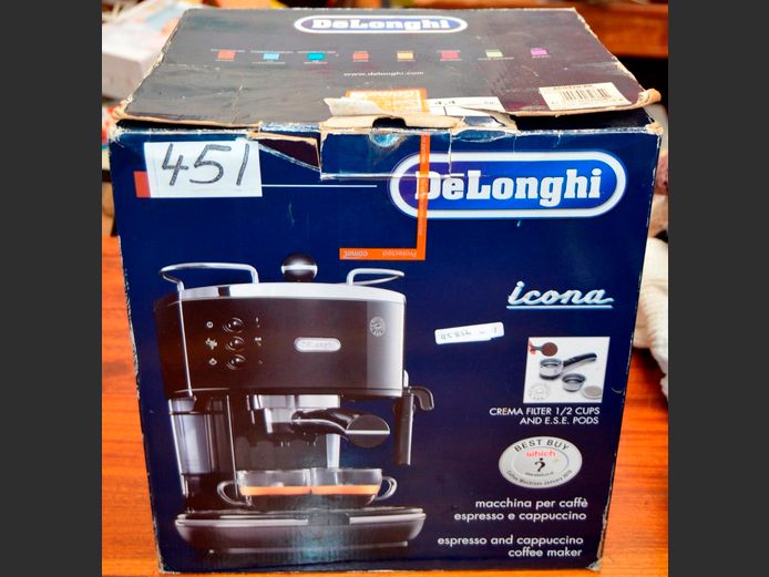 DELONGHI ICONA ESPRESSO & CAPPUCCINO MAKER [Switches on]