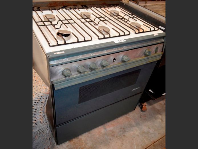 SEMER 6-BURNER GAS STOVE, 77 x 58 x 85cm [Condition as per photograph, untested]