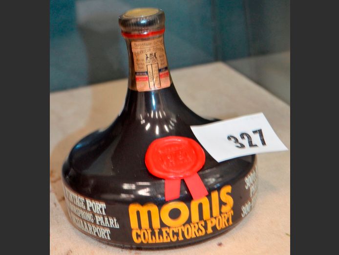 1961 MONIS 300th ANNIVERSARY VINTAGE PORT