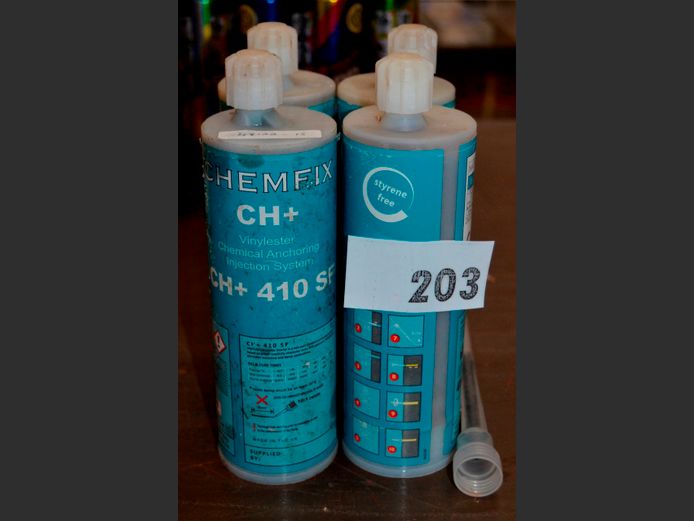 LOT: 4 x TUBES CHEMFIX CHEMICAL ANCHOR [Condition of contents unknown]