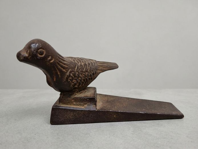 Vintage Cast Iron Figural Bird Doorstop