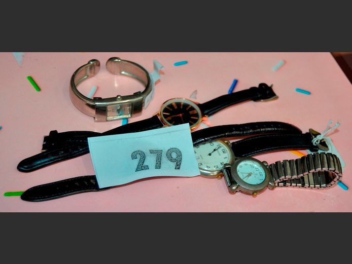 ASSORTED LADIES & GENTS WATCHES: PULSAR, LORUS, INITIAL & QUARTZ [Unchecked]
