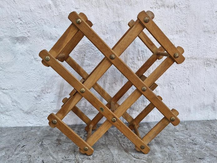 6-Bottle Wooden Accordion Wine Rack