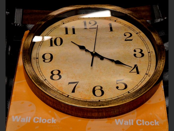 "BRONZE" PLASTIC CIRCULAR WALL CLOCK, 40cm Diameter