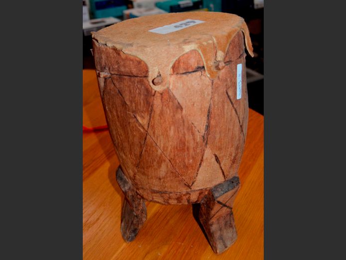 SMALL AFRICAN TRIBAL DRUM, 33cm High