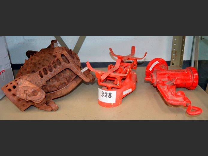 VINTAGE CORN COBBER, MINCER & SCALE