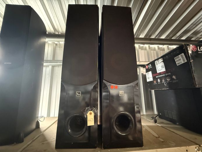 2x Vitas Speakers 