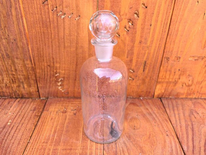 Apothecary Decanter Bottle with Ground Glass Stopper