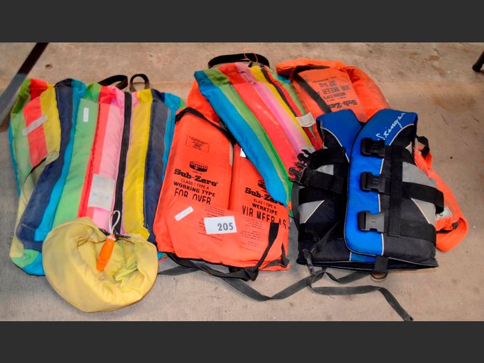 LOT: LIFE JACKETS