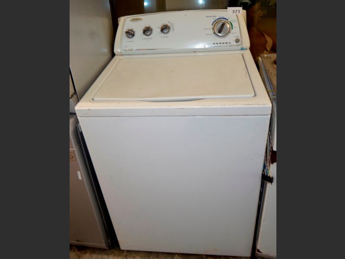 WHIRLPOOL HEAVY DUTY TOP LOADING WASHING MACHINE [Switches on, untested further]