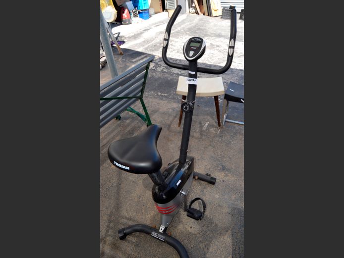 TROJAN MY SPACE MY TIME SHAPE 210 EXERCISE BICYCLE