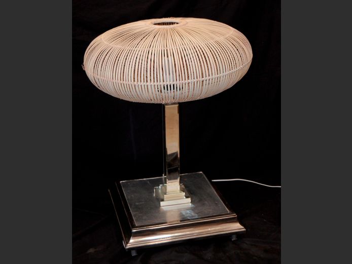 FUNKY MIRRORED TABLE LAMP WITH SHADE, 45.5 x 45.5 x 86cm [Small mirror panel needed to 1 side]